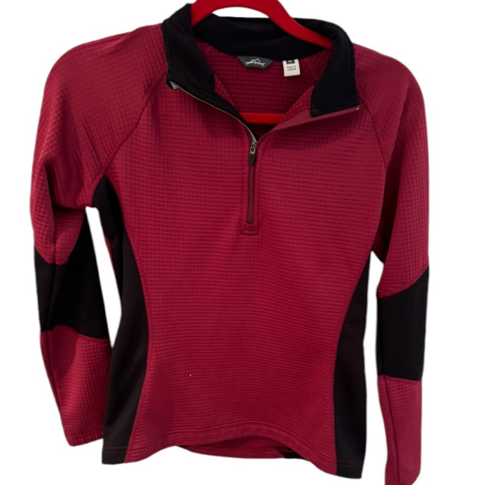 Eddie Bauer long sleeve waffle fabric women’s burgundy shirt size S